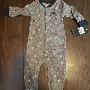 Nike playsuit